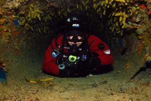 inside the chimney of borans wreck. by Andy Kutsch 